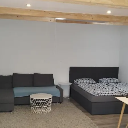Schoenes Und Offenes Apartment *