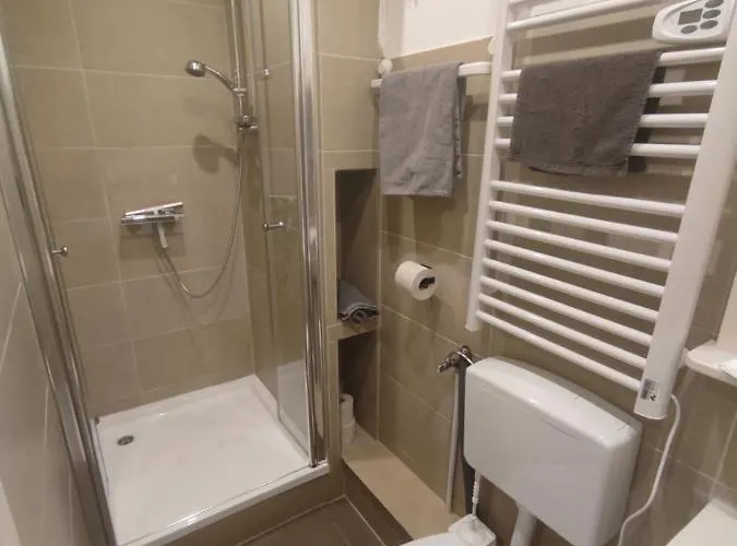 Schoenes Und Offenes 公寓 *